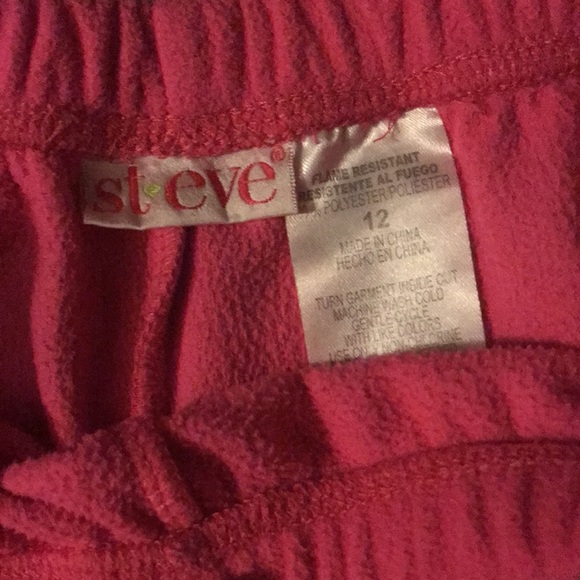 Pajama bottoms from Costco very soft - Picture 5 of 5